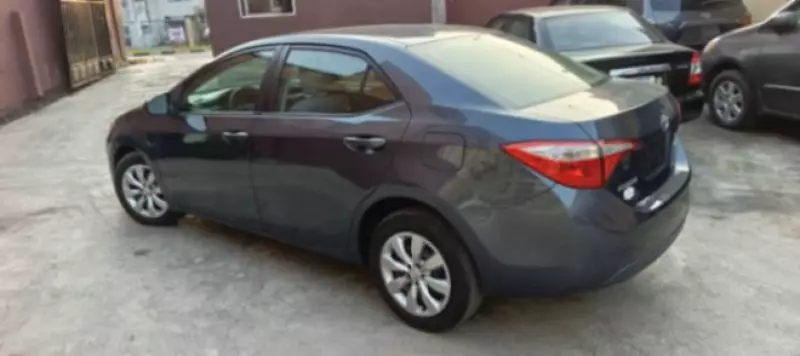 Toyota Corolla - 2015