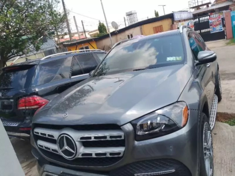 Mercedes-Benz GLS 450 - 2021