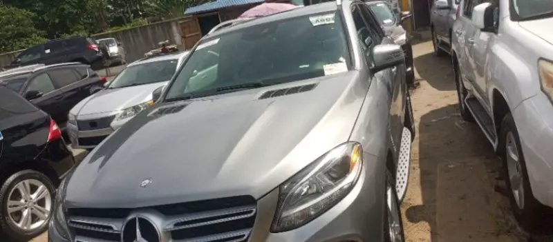 Mercedes-Benz GLE 350   - 2016