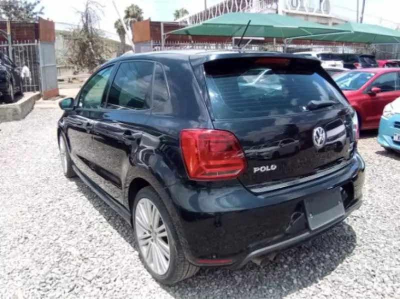 Volkswagen Polo   - 2019