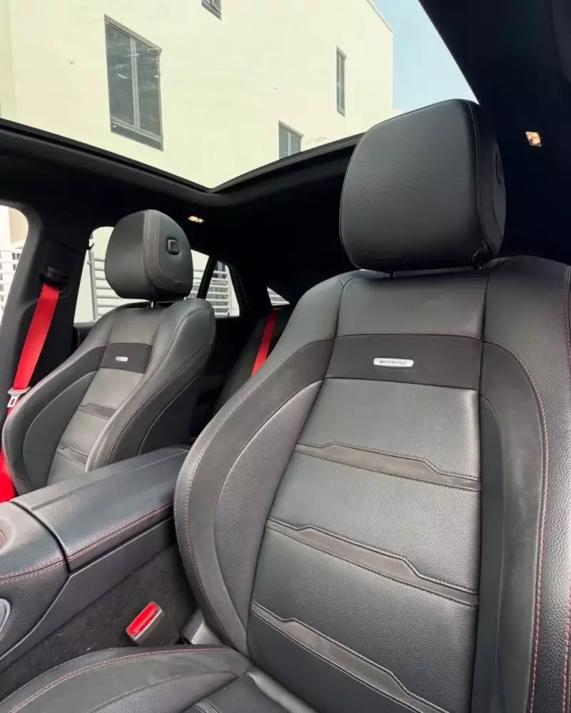 Mercedes-Benz GLE 53 AMG   - 2021