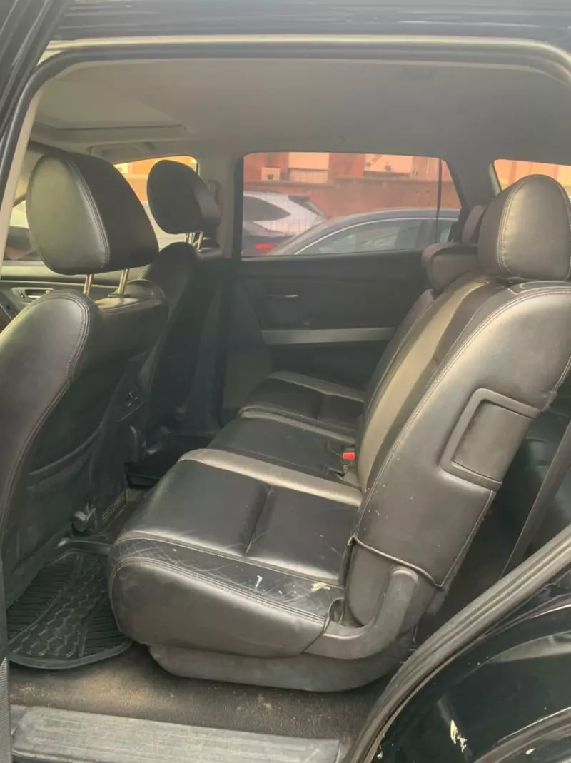 Mazda CX-9   - 2011