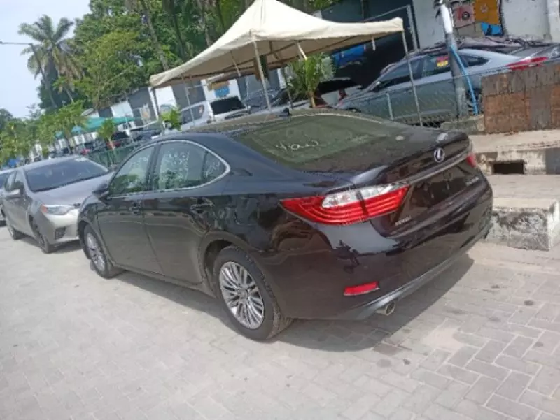 Lexus ES 350   - 2013