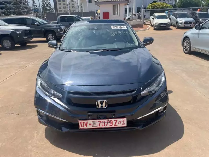 Honda Civic   - 2019