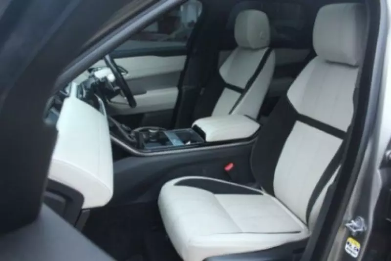 Land Rover Range Rover Velar   - 2018