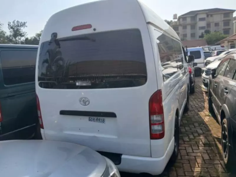 Toyota Hiace   - 2018