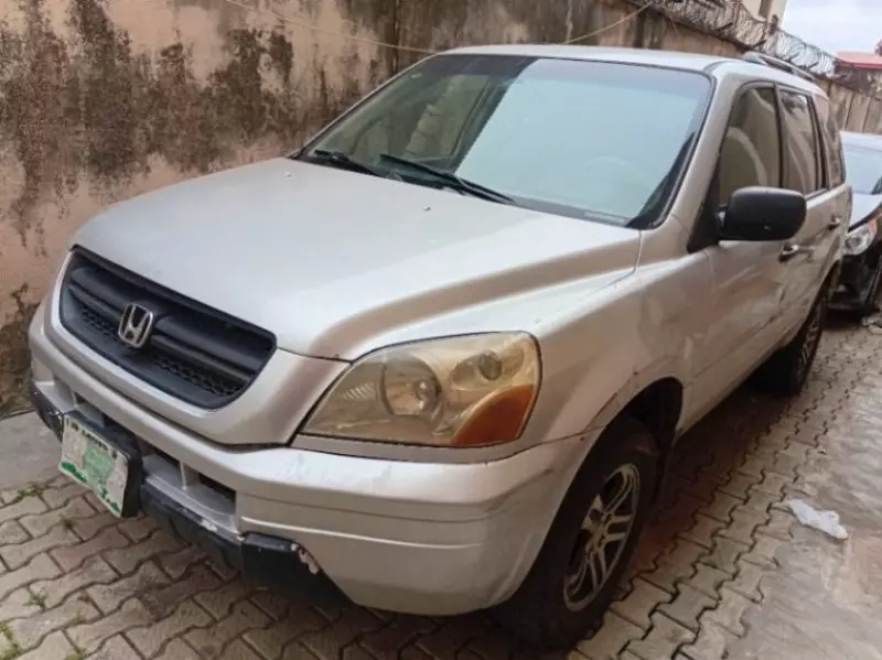 Honda Pilot   - 2005