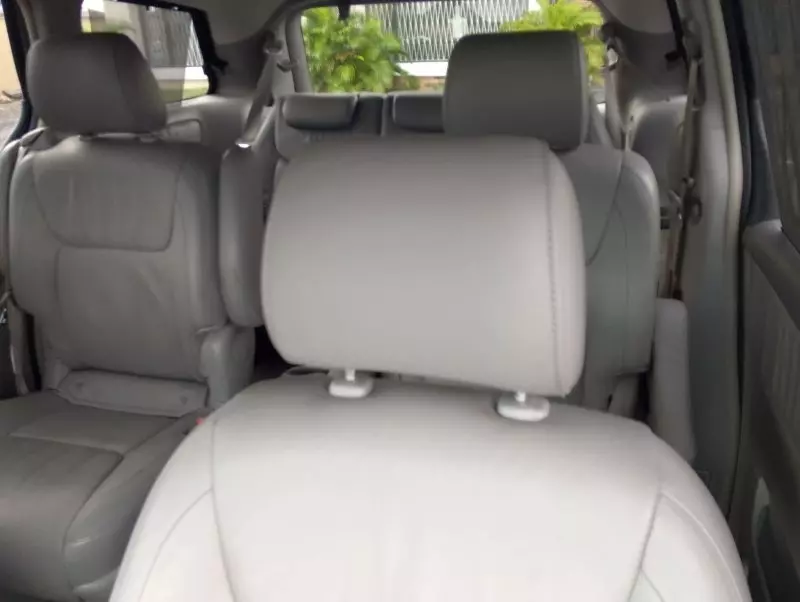 Toyota Sienna   - 2008