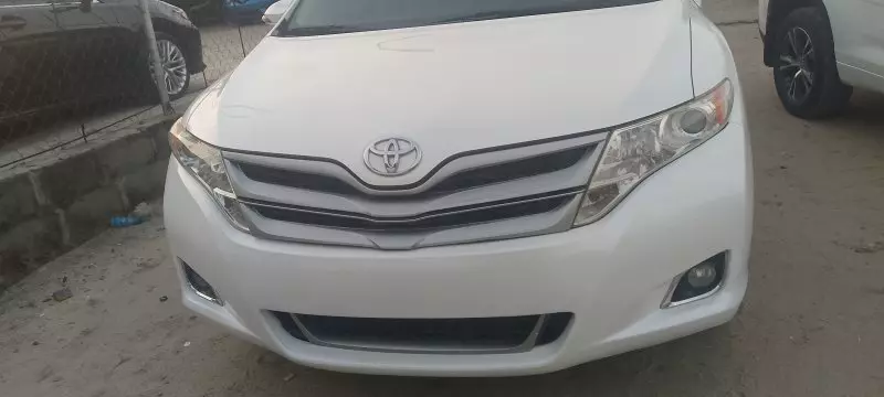 Toyota Venza   - 2011