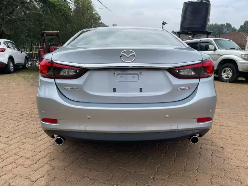 Mazda Atenza    - 2016