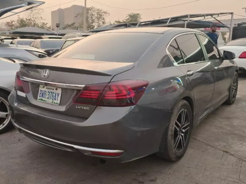 Honda Accord   - 2013