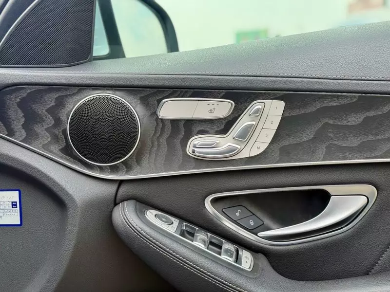 Mercedes-Benz C200   - 2016