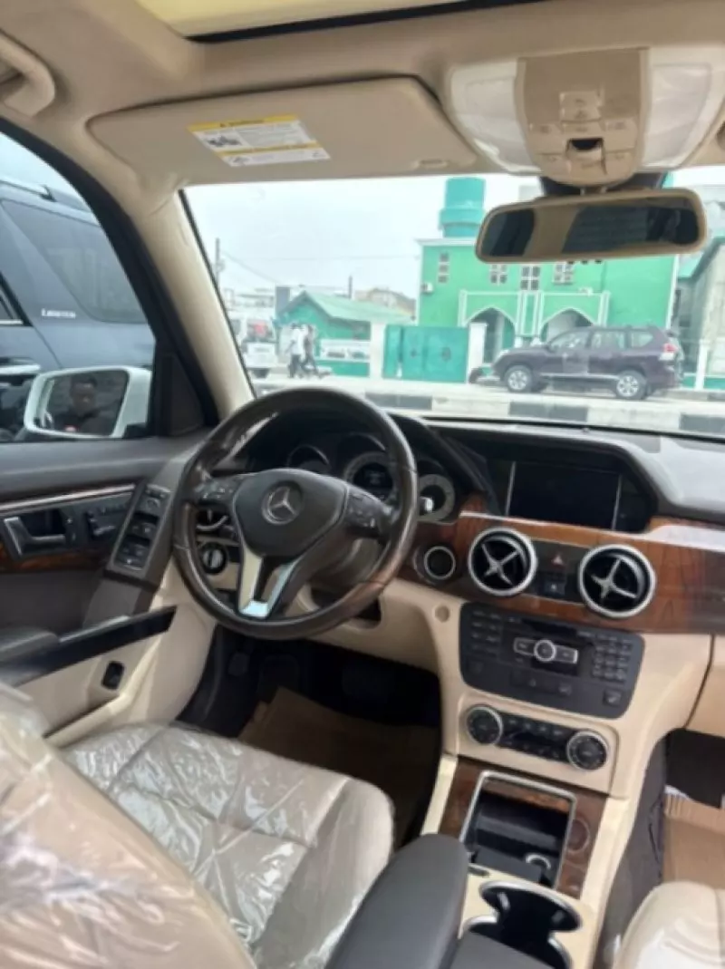 Mercedes-Benz GLK 350 - 2014