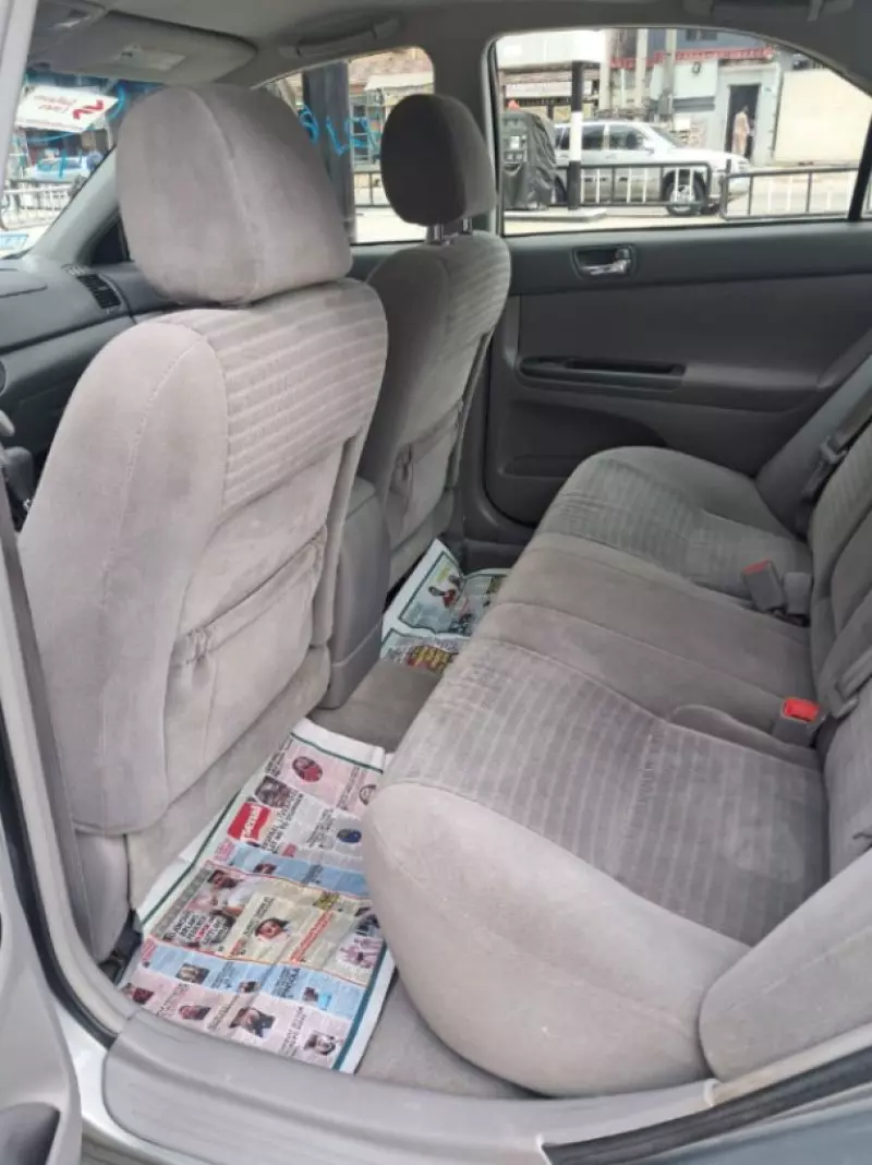 Toyota Camry   - 2005