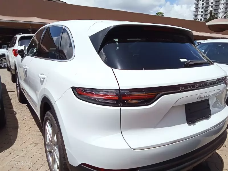 PORSCHE Cayenne   - 2018