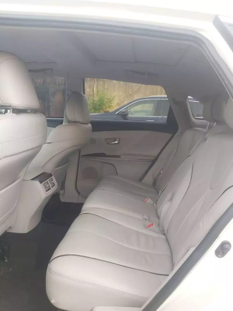 Toyota Venza   - 2010