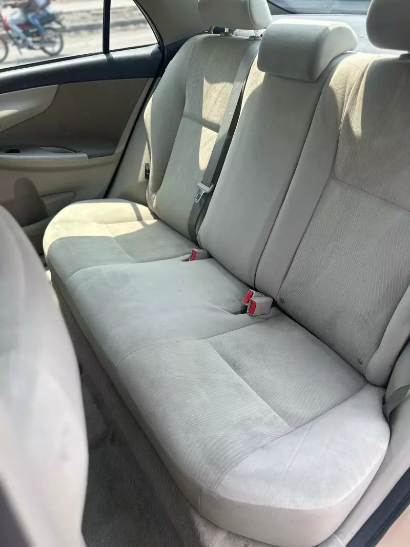 Toyota Corolla   - 2013