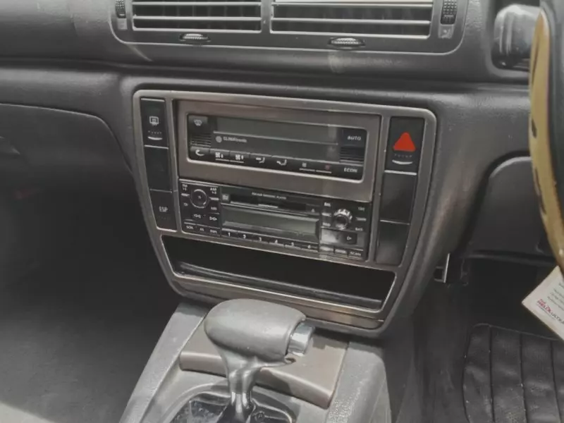 Volkswagen Passat   - 2006