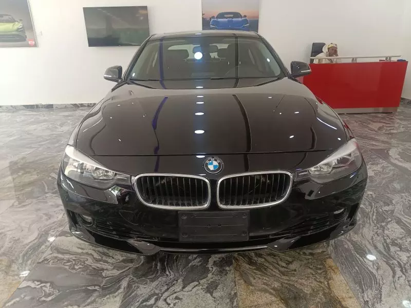 BMW 328   - 2012