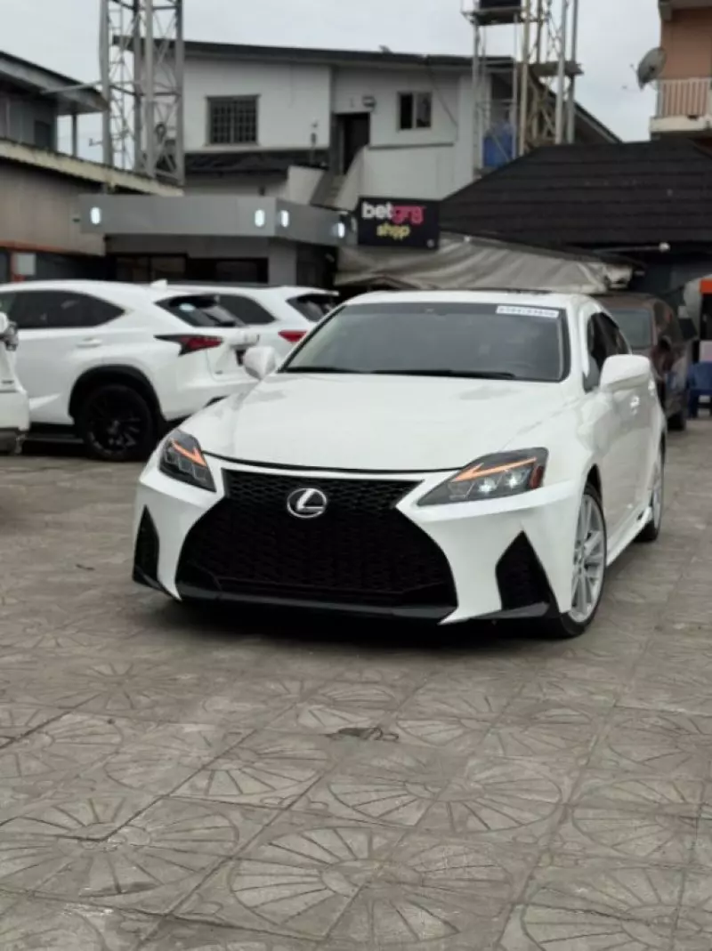 Lexus IS 250   - 2008