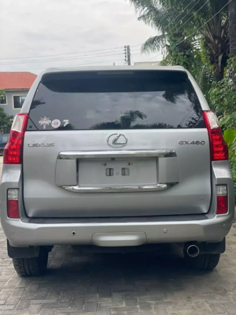 Lexus GX 460   - 2010