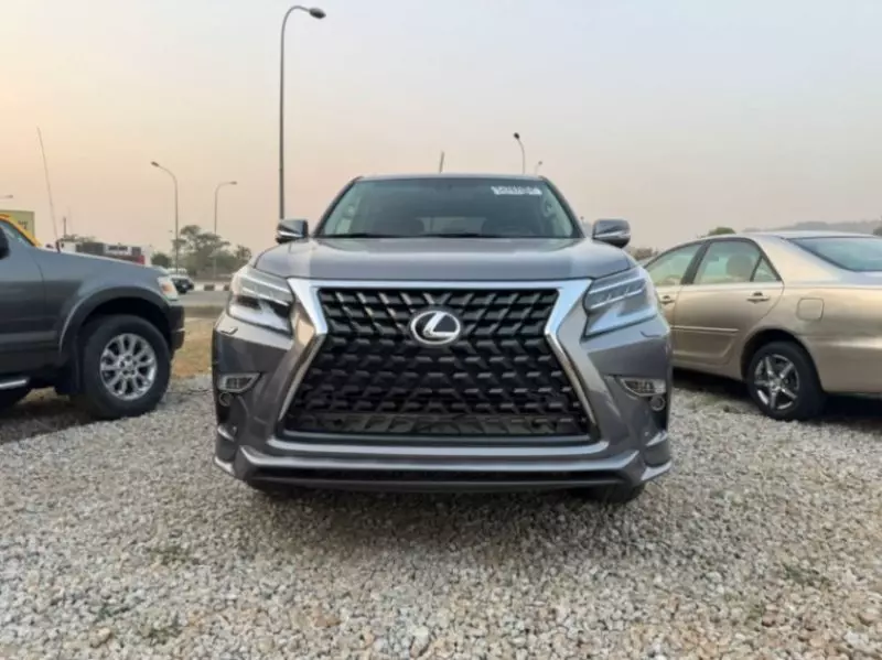 Lexus GX 460   - 2013