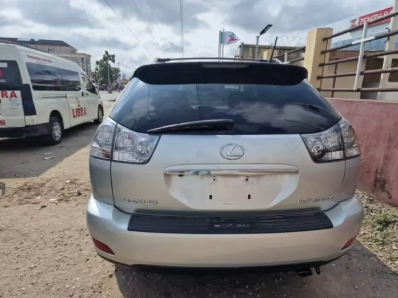 Lexus RX 350   - 2005