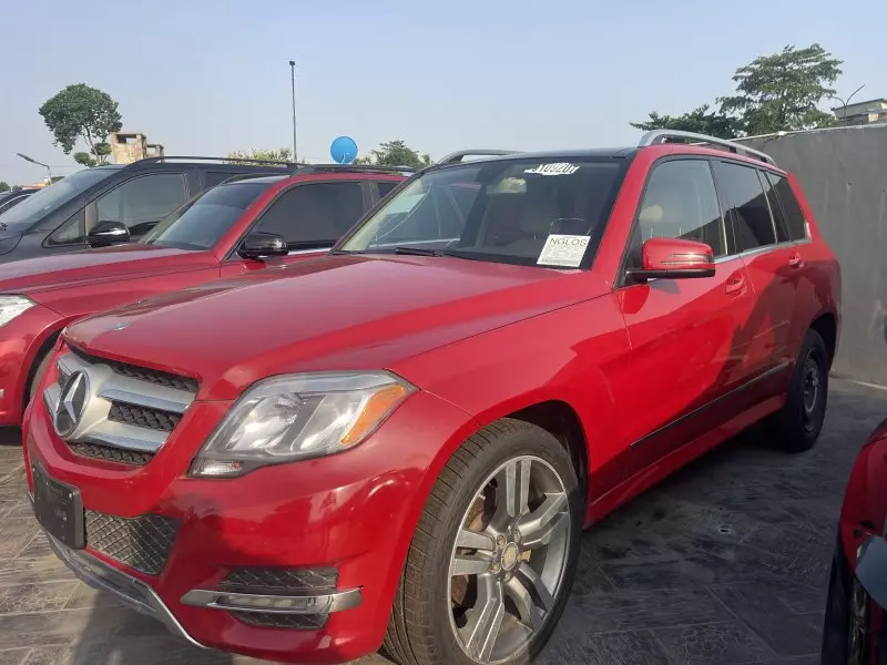 Mercedes-Benz GLK 350   - 2014
