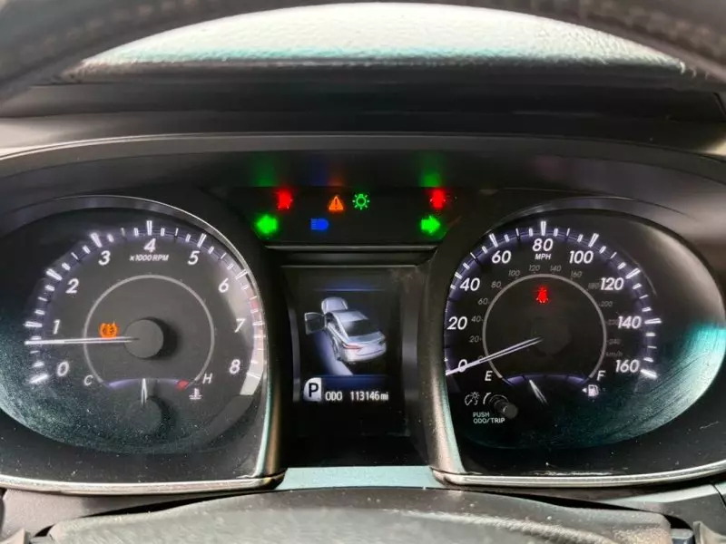 Toyota Avalon   - 2016