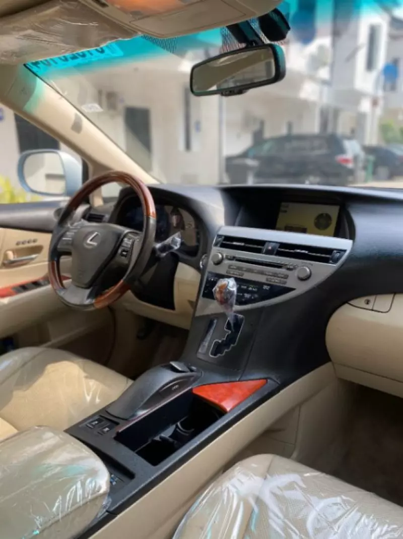 Lexus RX 350   - 2010