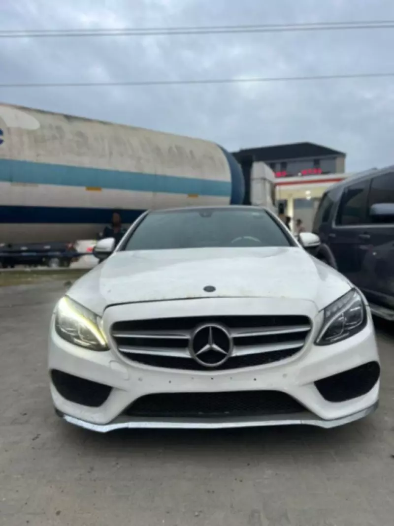 Mercedes-Benz C 300   - 2015