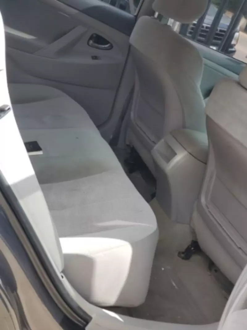 Toyota Camry   - 2011