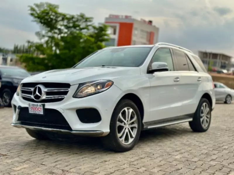 Mercedes-Benz GLE 350   - 2016