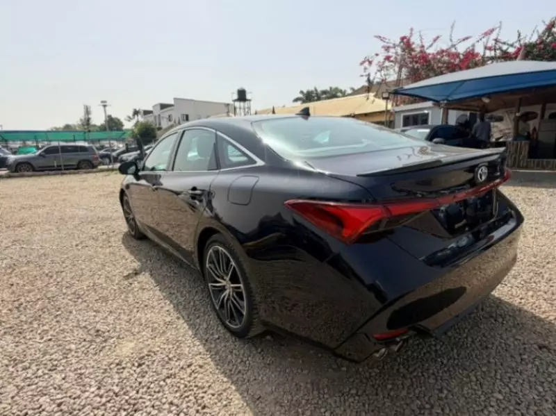 Toyota Avalon