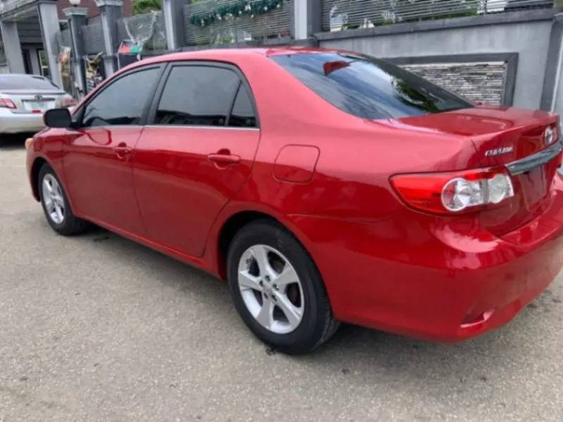 Toyota Corolla   - 2013