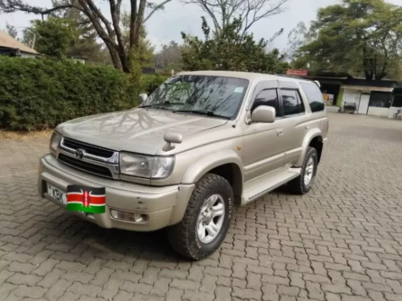 Toyota Hilux   - 2008
