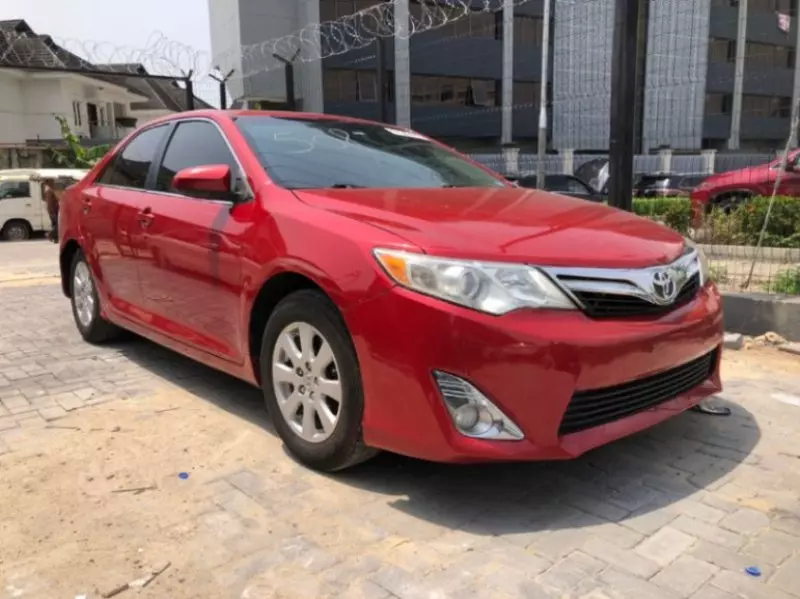 Toyota Camry - 2014