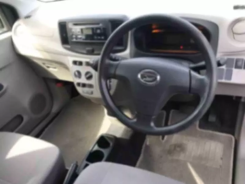 Daihatsu Mira    - 2016