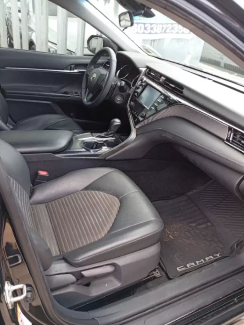 Toyota Camry   - 2019