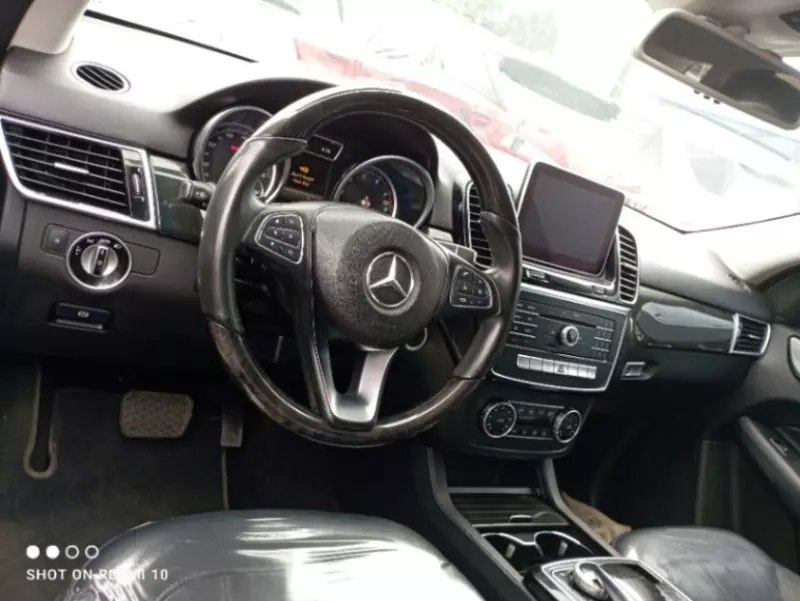 Mercedes-Benz GLE 350   - 2016