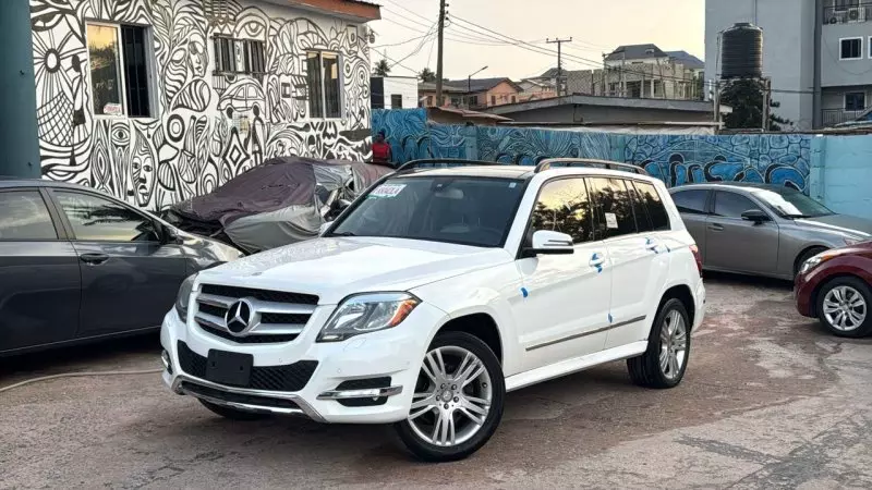 Mercedes-Benz GLK 350   - 2015