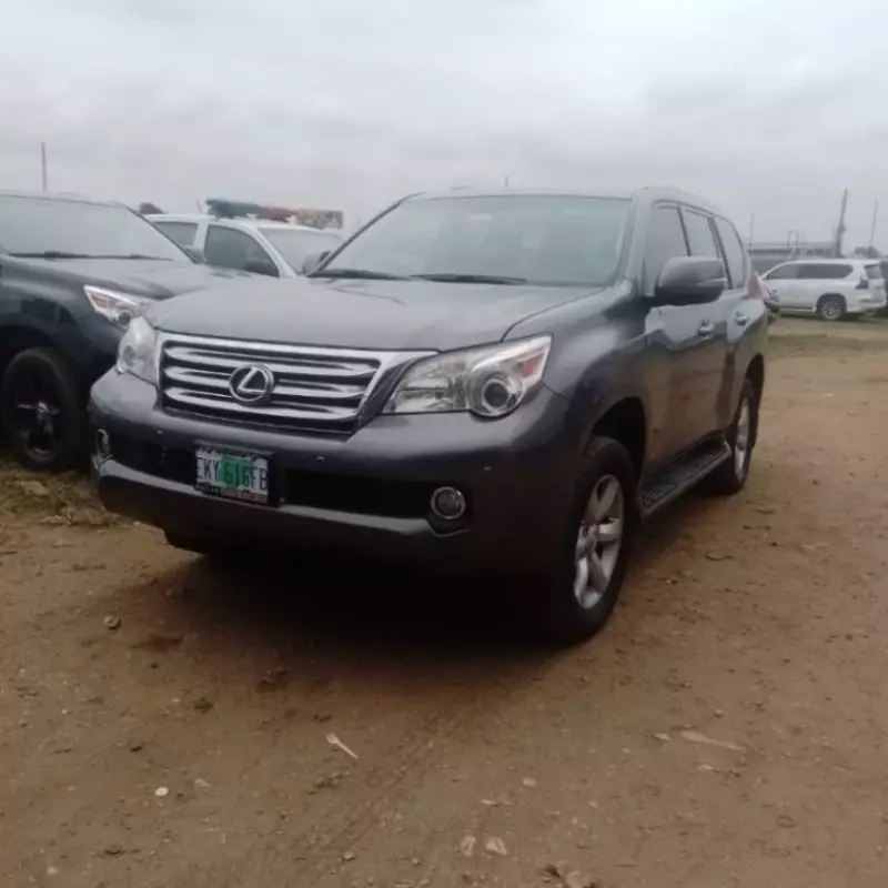 Lexus GX 460   - 2010