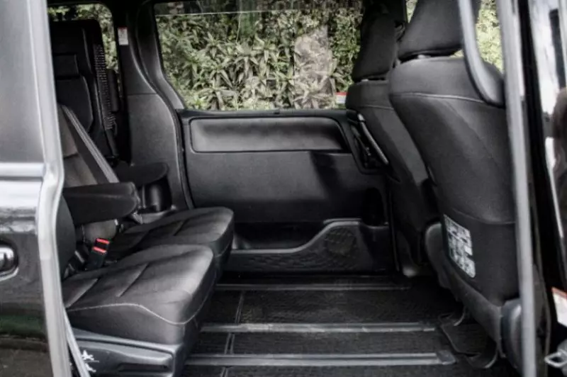 Toyota Voxy    - 2018
