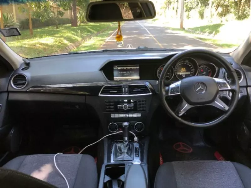 Mercedes-Benz C 180   - 2013