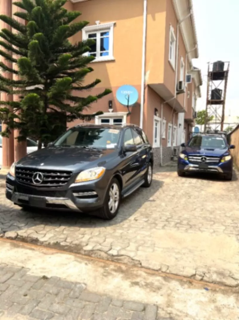 Mercedes-Benz ML-Class - 2012