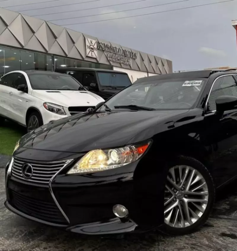 Lexus ES 350   - 2013