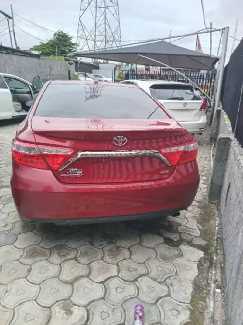 Toyota Camry   - 2015