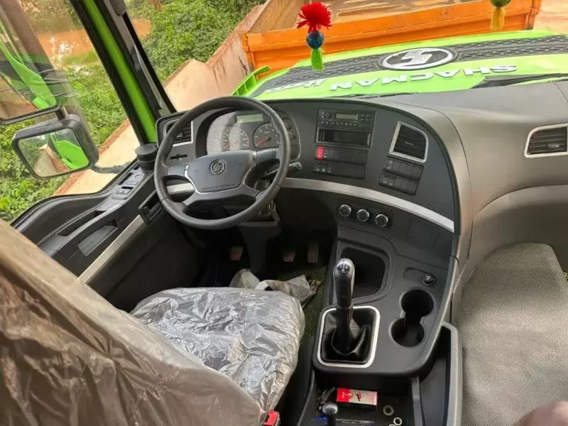 SHACMAN Dump Truck