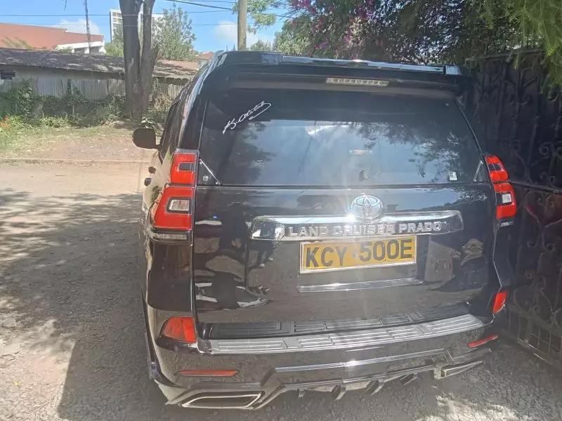 Toyota Landcruiser Prado