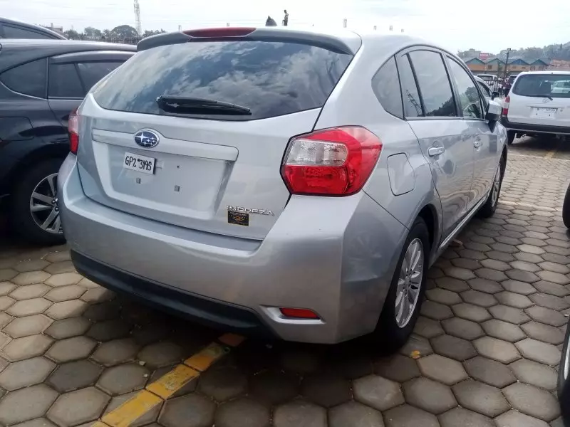 Subaru Impreza   - 2014